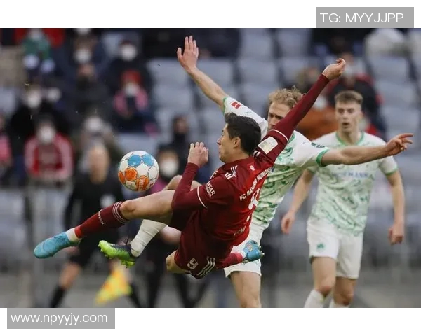 莱昂纳多谈德甲球队：足球明星对德甲联赛的看法与分析