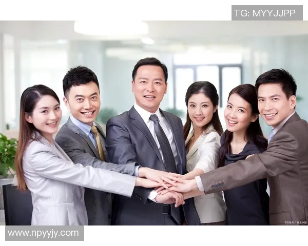 以团队协作精神为核心推动力，共同达成目标实现团队成功的实践与策略