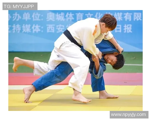 柔道技艺的传承与创新探索：从传统技法到现代竞技发展路径分析